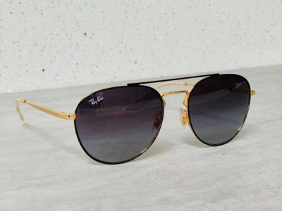 Ray-Ban
