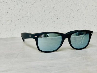 Ray-Ban