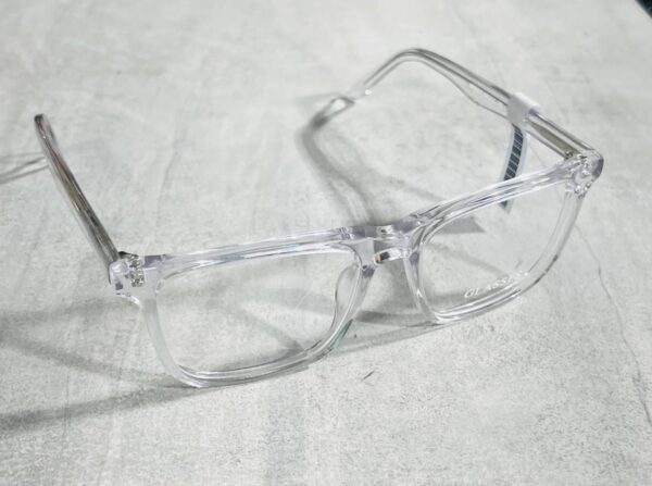 GLASSES