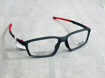 OAKLEY